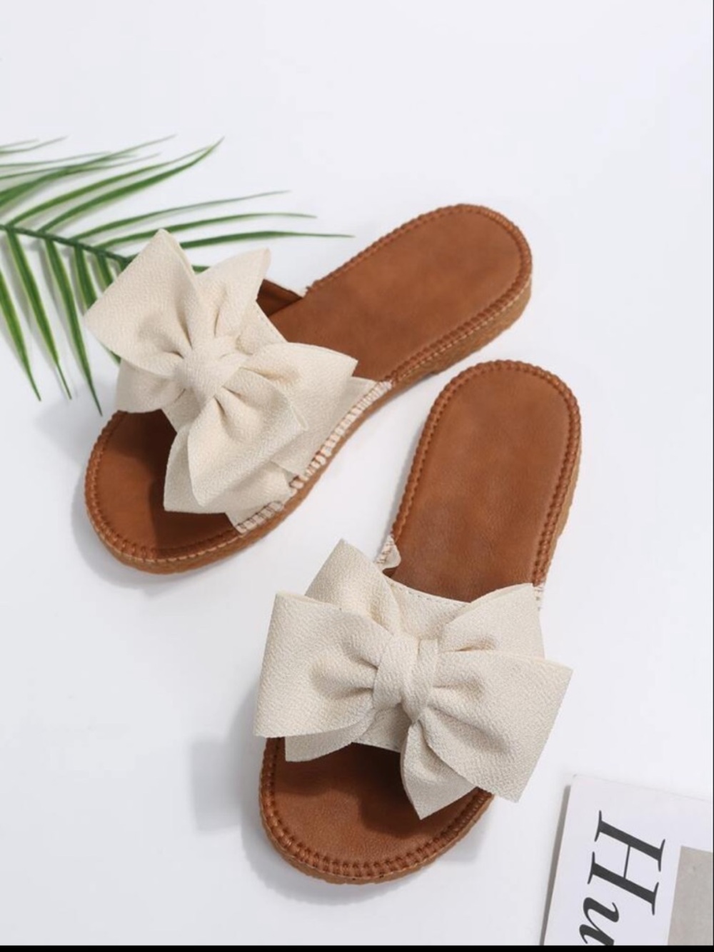 NWOT Sandals